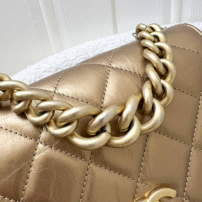 Chanel Seasonal Flap Bag in Gold Shiny Calfskin / Caviar and AGHW