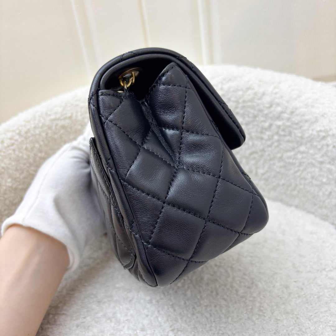 CHANEL Chanel 22 Medium Lamb Lilac | SACLÀB