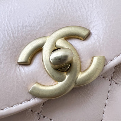 Chanel Mini / Small Kelly Bag in 25C Beige Shiny Distressed Calfskin and AGHW (Model: AS4416)