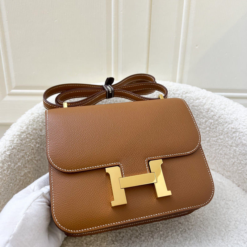 Hermès Constance 18 In Vert Fizz Epsom Leather With Gold Hardware in  Natural