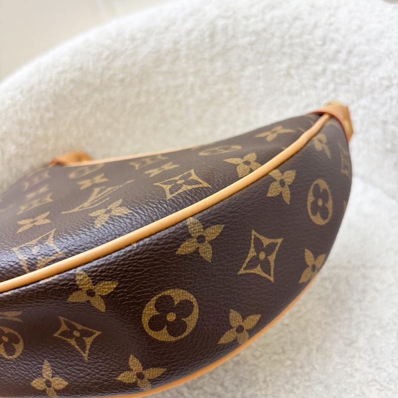 LV Loop Bag in Monogram Canvas and GHW (Model: M81098)