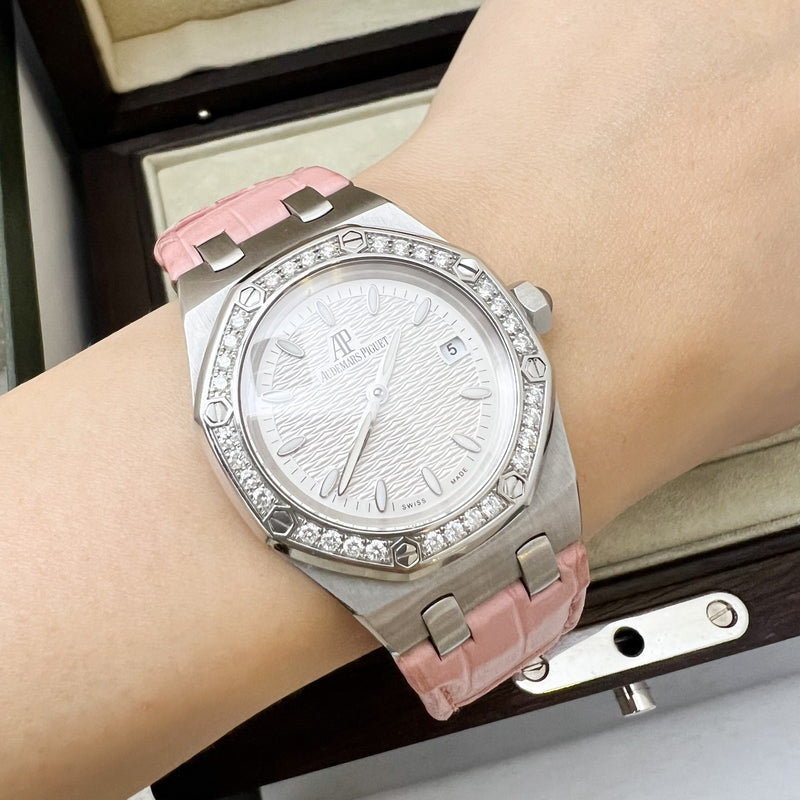 Audemars Vintage Piguet Royal Oak 33mm Lady Watch in Steel with Factory Set Diamond Bezel and Pink Crocodile Strap (Model: 67601ST.ZZ.D012CR.01)
