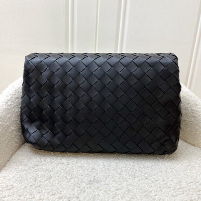 Bottega Veneta Crossbody Bag in Noir Black Intrecciato Calfskin