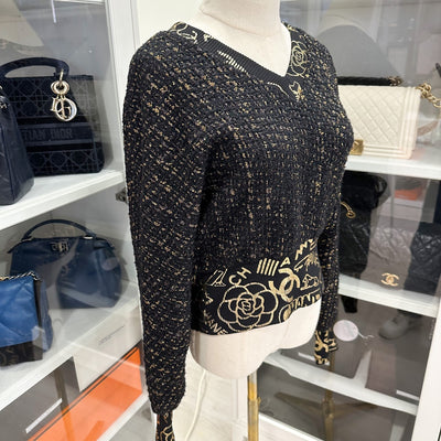Chanel V-neck Sweater in Black with Gold Shimmer Logo Wool Blend Sz 38