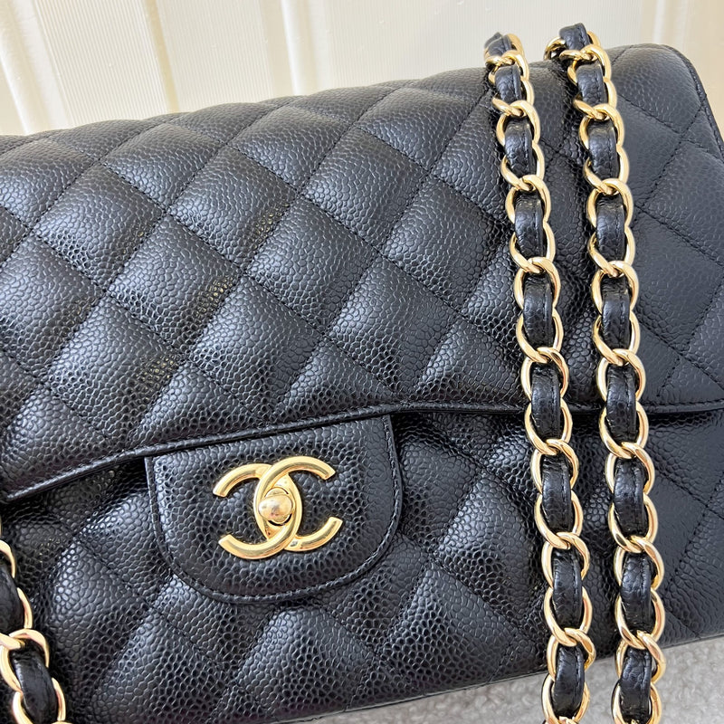 <On Hold> Chanel Jumbo Classic Flap DF in Black Caviar and GHW