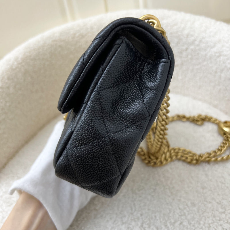 Chanel 23P Heart Adjustable Chain Mini 19cm Flap Bag in Black Caviar AGHW