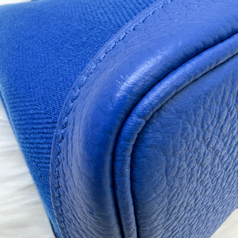 Hermes Garden Party 30 in Bleu Zellige Tissage Grand Chevron Fabric, Vache Country Leather and PHW