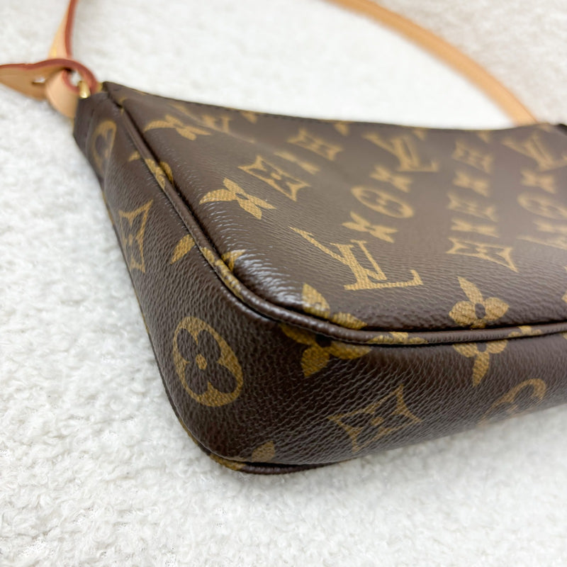 LV Pochette Accessoires in Monogram Canvas and GHW