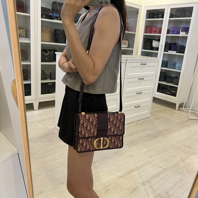 Dior 30 Montaigne Flap Bag in Burgundy Oblique Canvas and GHW (Model: M9203)