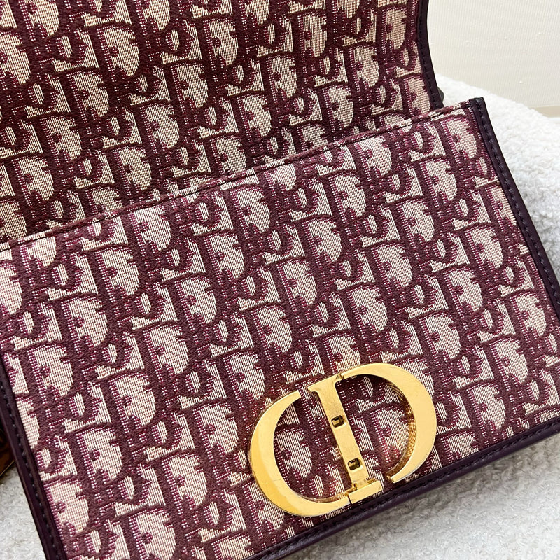 Dior 30 Montaigne Flap Bag in Burgundy Oblique Canvas and GHW (Model: M9203)