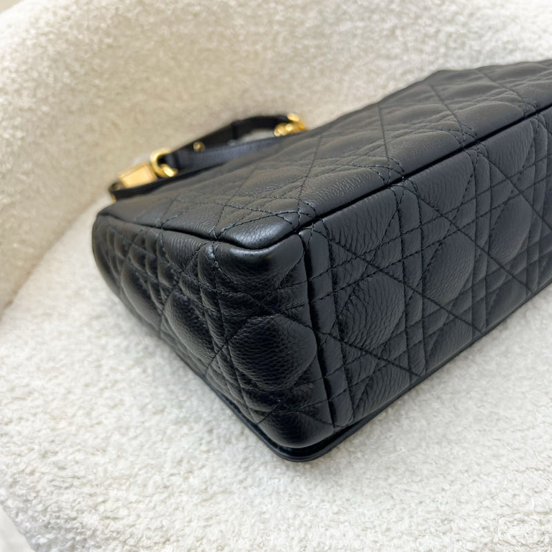 Dior Medium Caro Flap Bag in Black Grained Calfskin and GHW (Model: M9242UWHC)