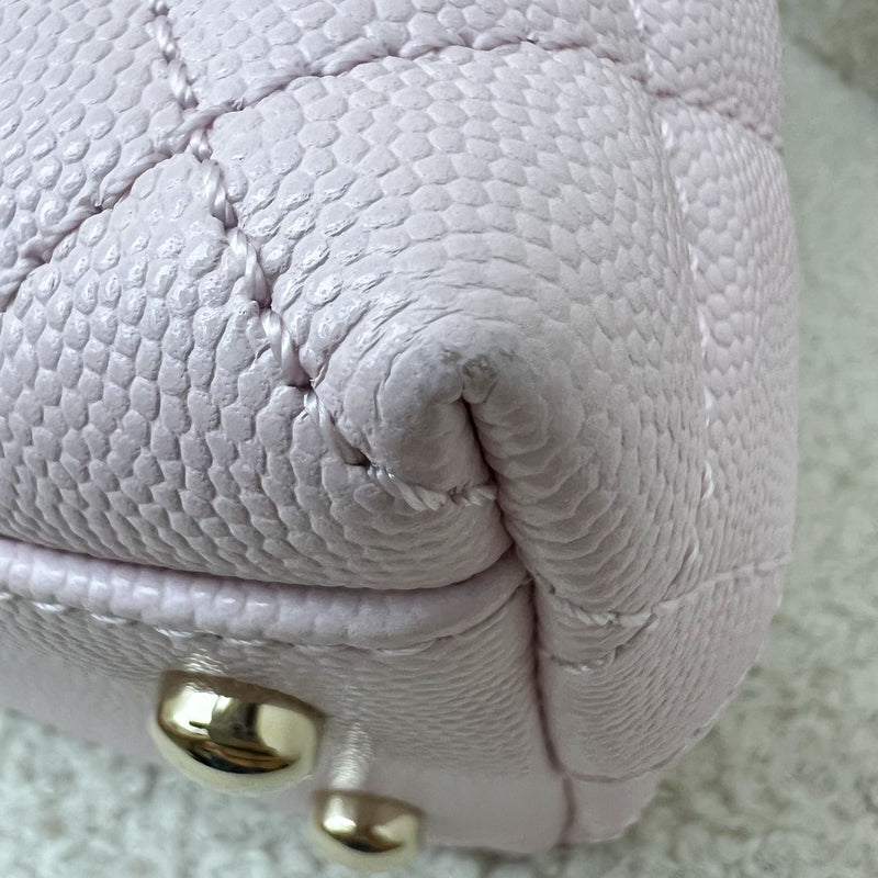 Chanel Small 24cm Coco Handle in 22P Pink Caviar LGHW (Model: A92990)