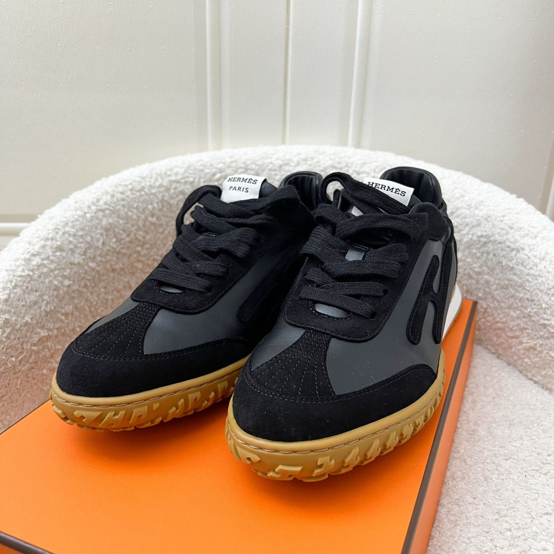 Hermes Jet Ladies Sneakers in Black Noir Nappa Leather and Velours