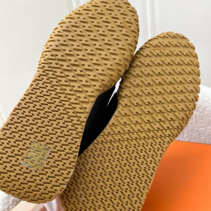 新作*HERMES*Get Sneaker レオパードパターン Depart slip-on sneaker | Hermès Portugal