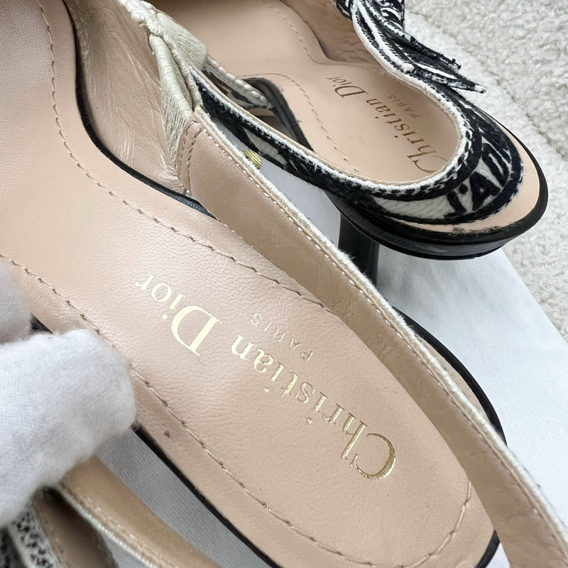 Dior Embroidered Slingback Heels Sz38