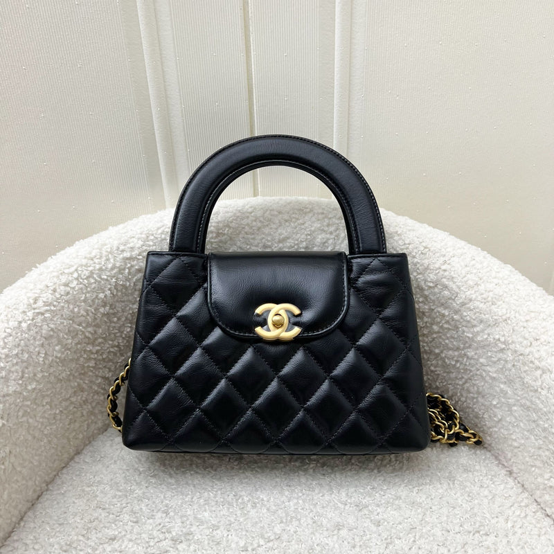 Chanel Mini / Small Kelly Bag in 25C Black Shiny Distressed Calfskin and AGHW