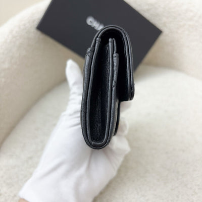 Chanel Classic Snap Card Holder in Black Lambskin and LGHW