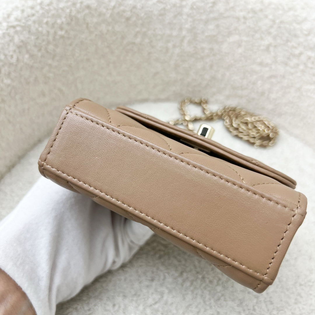 Chanel Trendy CC Micro Bag Clutch on Chain in 22B Beige Lambskin