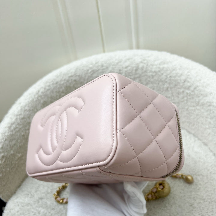 Chanel Pearl Crush Adjustable Chain Vanity in 23B Pink Lambskin