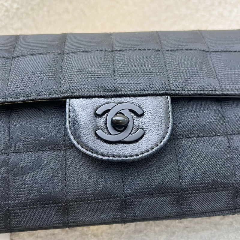 Chanel So Black Vintage East West Flap in Black Fabric and Black HW