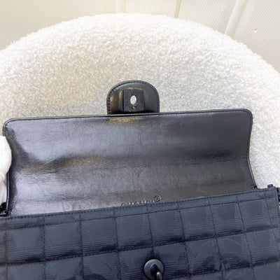 Chanel So Black Vintage East West Flap in Black Fabric and Black HW