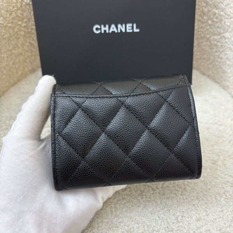 Chanel Classic XL Snap Card Holder in Black Caviar and GHW (Model: AP0220)