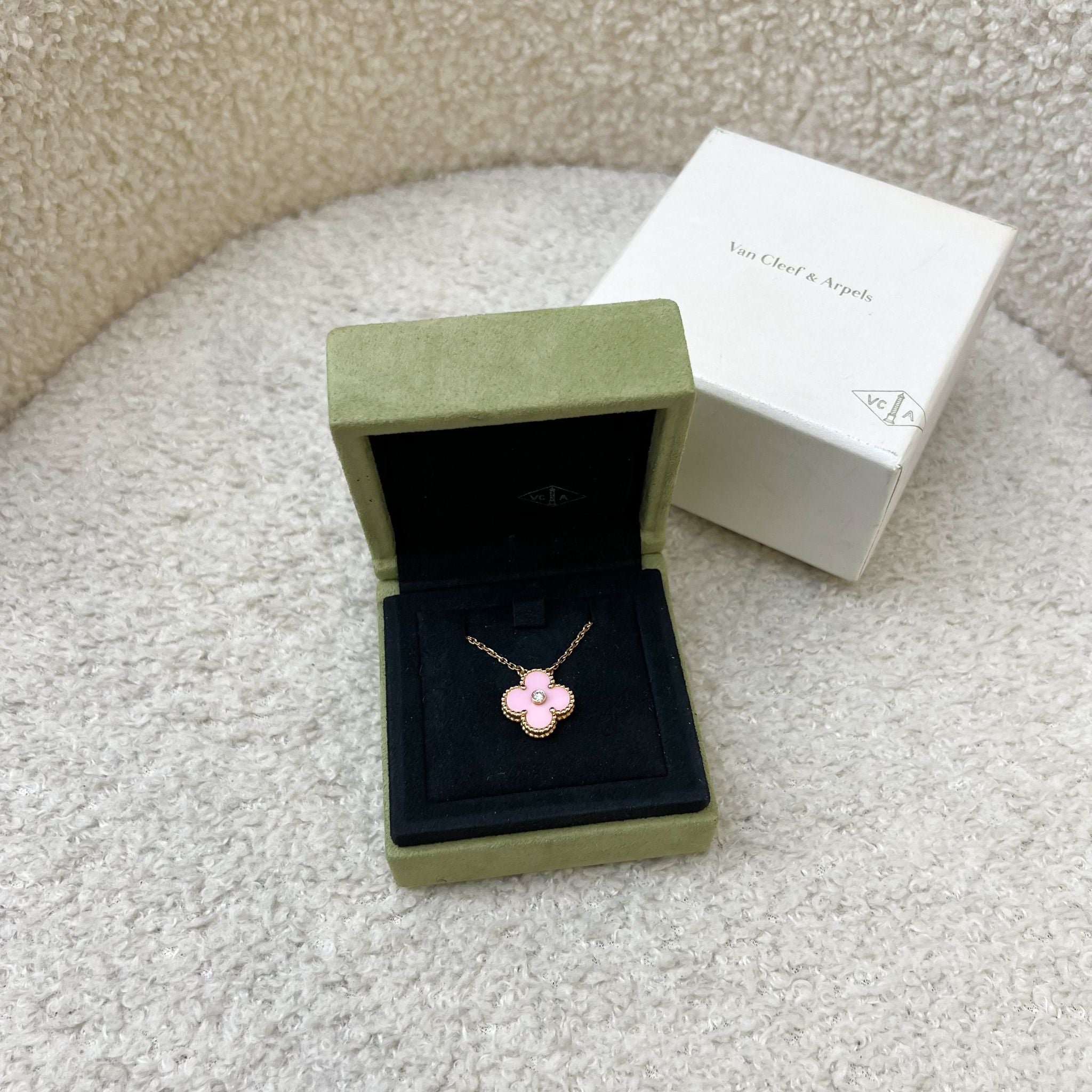 Van Cleef & Arpels VCA Holiday Pendant Necklace 2015 with Pink Sèvres ...