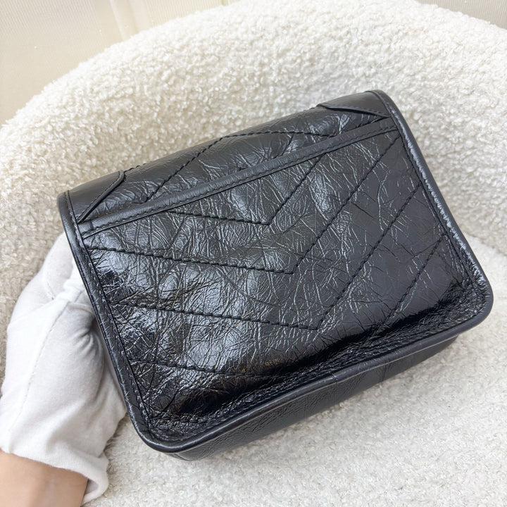 Saint Laurent YSL Niki Wallet on Chain WOC in Black Vintage