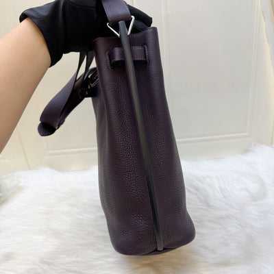 Hermes So Kelly 22 in Raisin Togo Leather and PHW