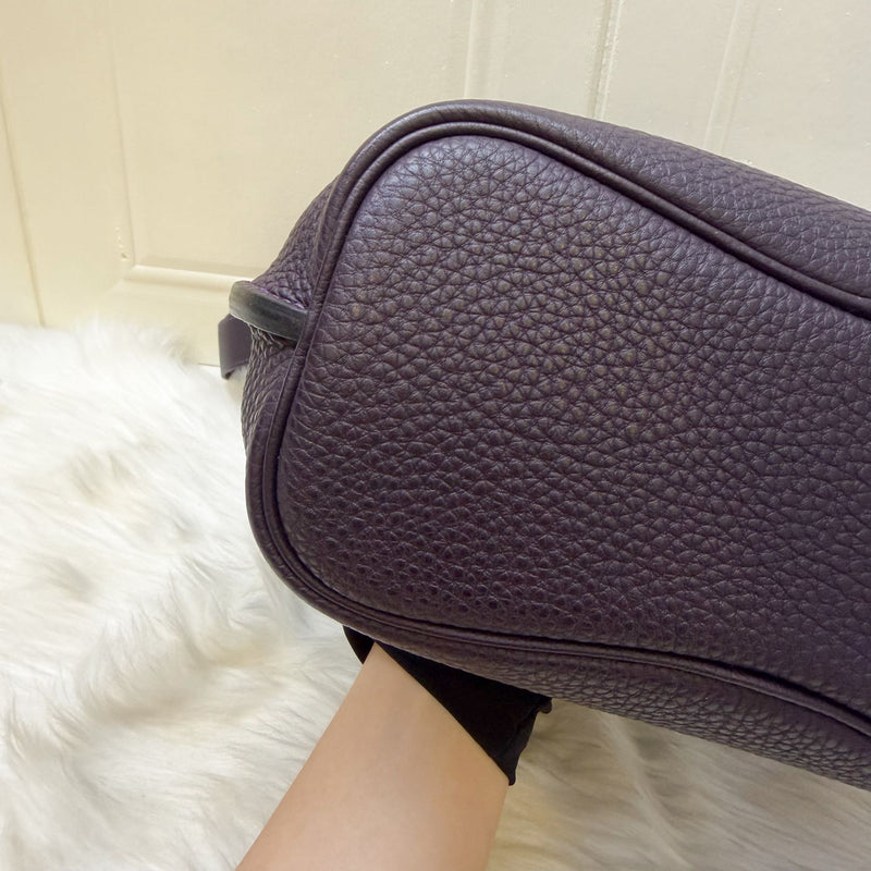 Hermes So Kelly 22 in Raisin Togo Leather and PHW