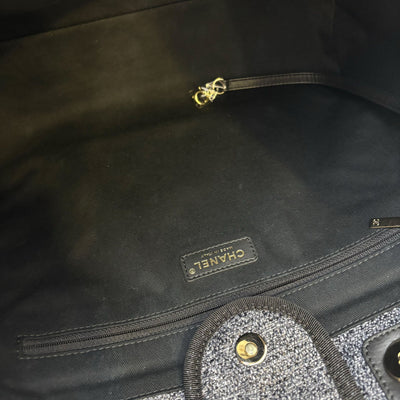 Chanel Medium / Large Deauville Tote in Navy Cotton, Nylon, Lurex, Calfskin and LGHW (Model: A66941)