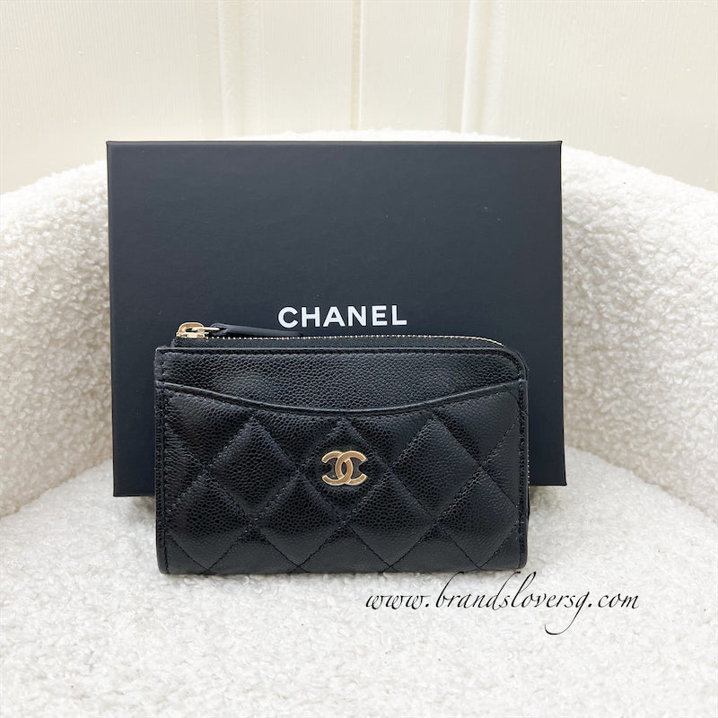 Chanel Zip Card Holder / Coin Purse with Front Slot in Black Caviar (AP3179)