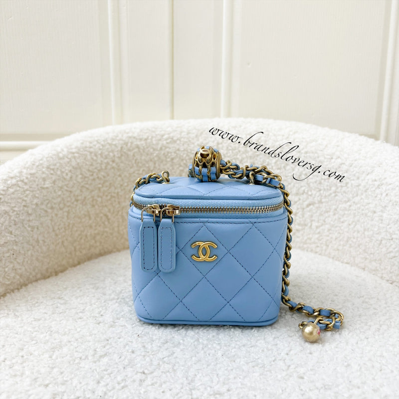 Chanel Pearl Crush Mini Cube Vanity in 22S Light Blue Lambskin AGHW