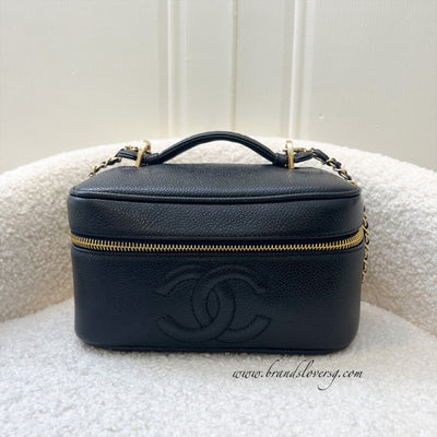 Chanel Vintage Vanity Case in Black Caviar and GHW