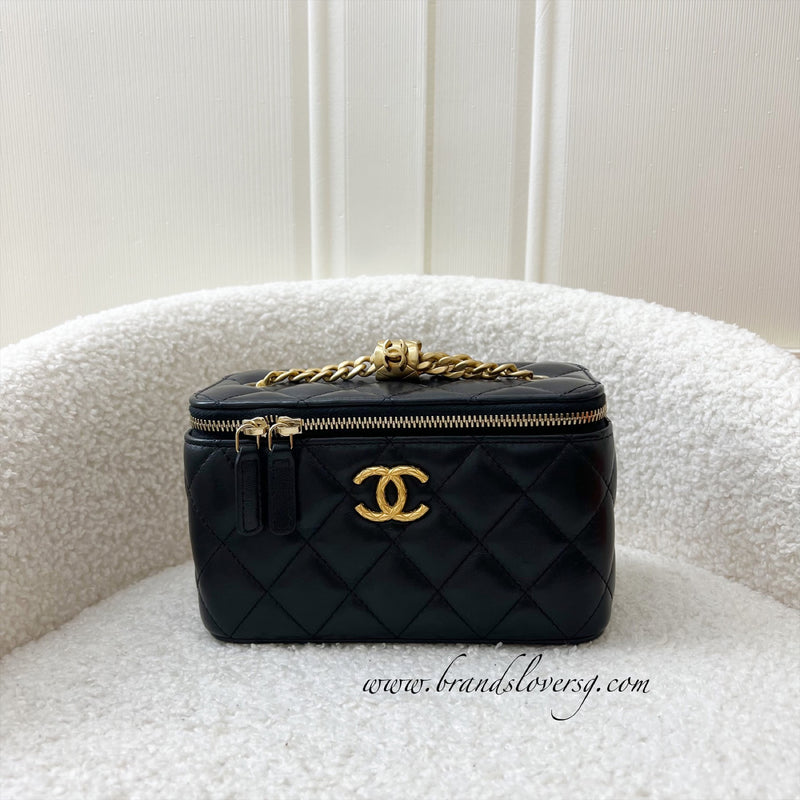 Chanel 22K Adjustable Chain Small Vanity in Black Lambskin AGHW