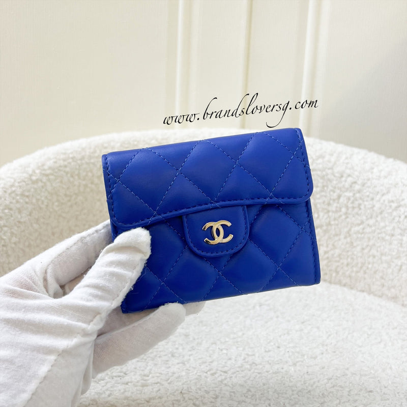 Chanel XL Snap Card Holder in Electric Blue Lambskin SHW