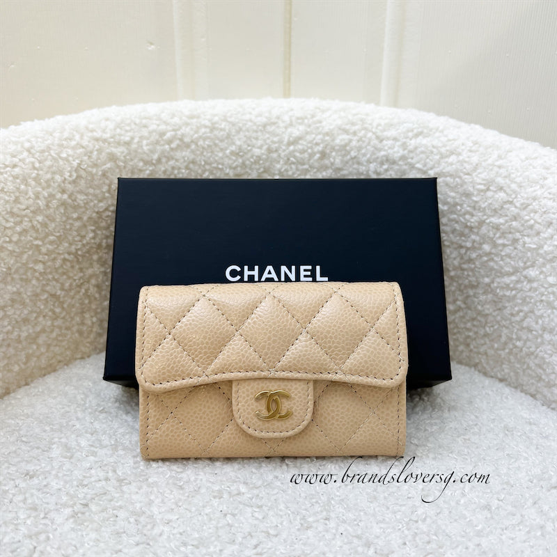 Chanel Classic Snap Card Holder in Beige Caviar and GHW