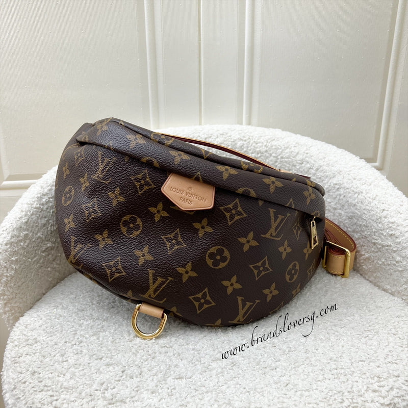 LV Bumbag in Monogram Canvas and GHW