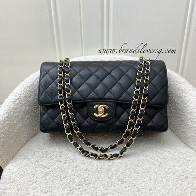 Chanel Vintage Medium Classic Flap CF in Black Caviar and 24K GHW