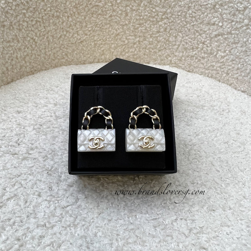 Chanel CC Logo Handbag Earrings in LGHW