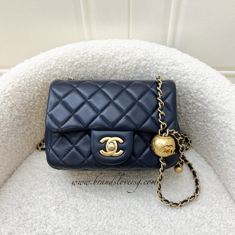 Chanel Pearl Crush Square Mini Flap in Navy Lambskin AGHW