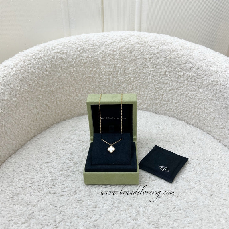 Van Cleef & Arpels VCA Sweet Alhambra Pendant Necklace with Mother of Pearl MOP in 18K Gold (Ref: VCARF69100)