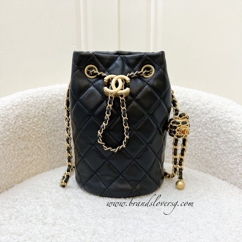 Chanel New Pearl Crush Bucket Bag in 22S Black Lambskin AGHW