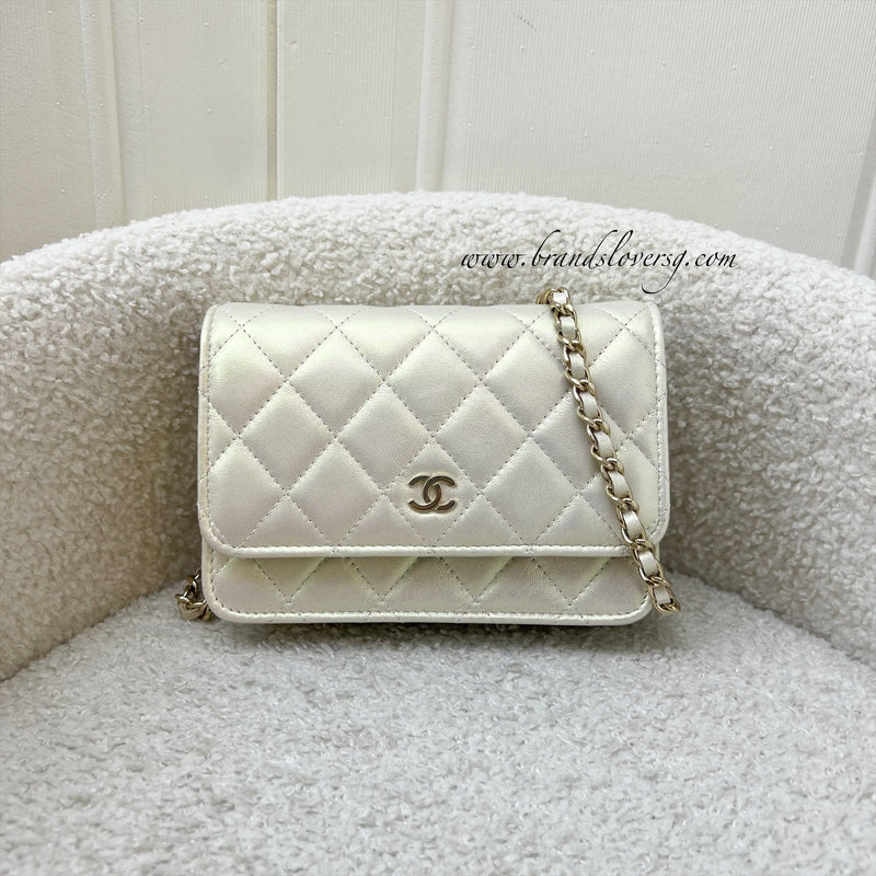 Chanel Mini Wallet On Chain WOC in 20B Iridescent Ivory Lambskin and LGHW (Model: AP1649)