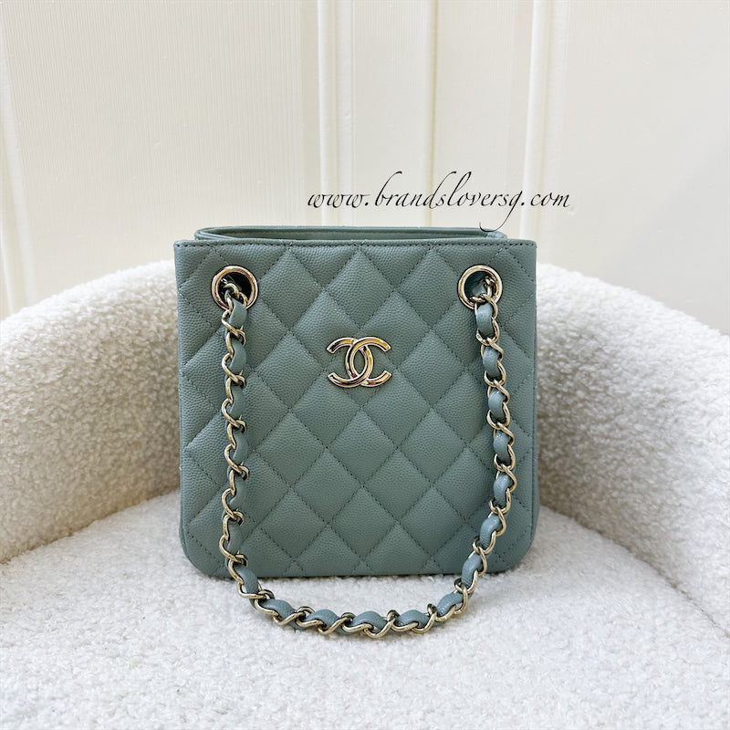 Chanel Bucket Bag in 23C Seafoam Grey (Green) Caviar LGHW