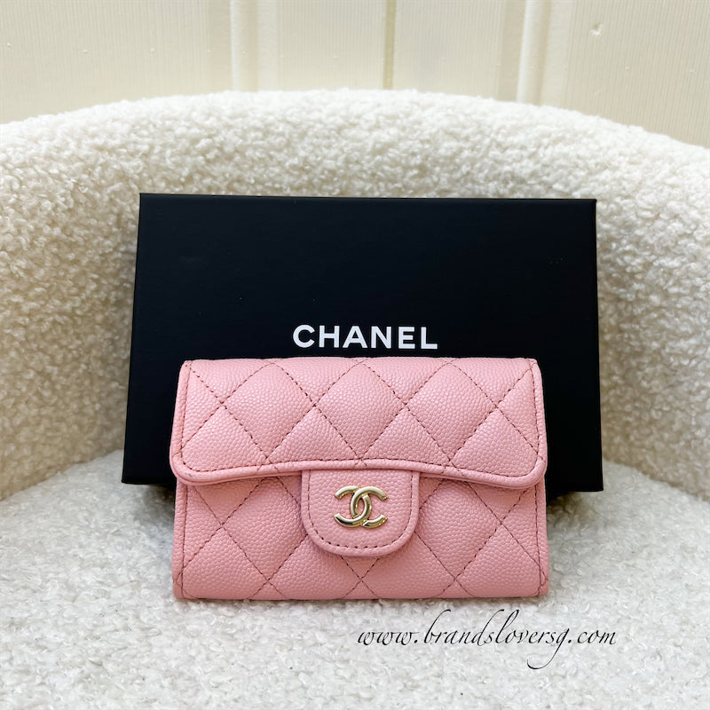 Chanel Classic Snap Cardholder in 22C Pink Caviar and LGHW