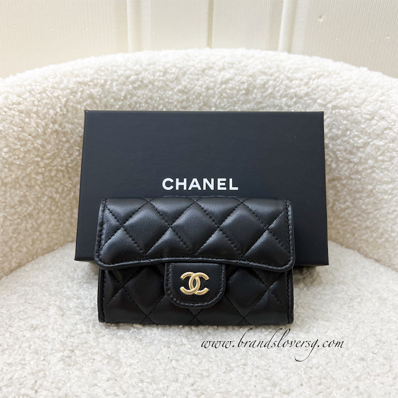 Chanel Classic Snap Cardholder in Black Lambskin and LGHW