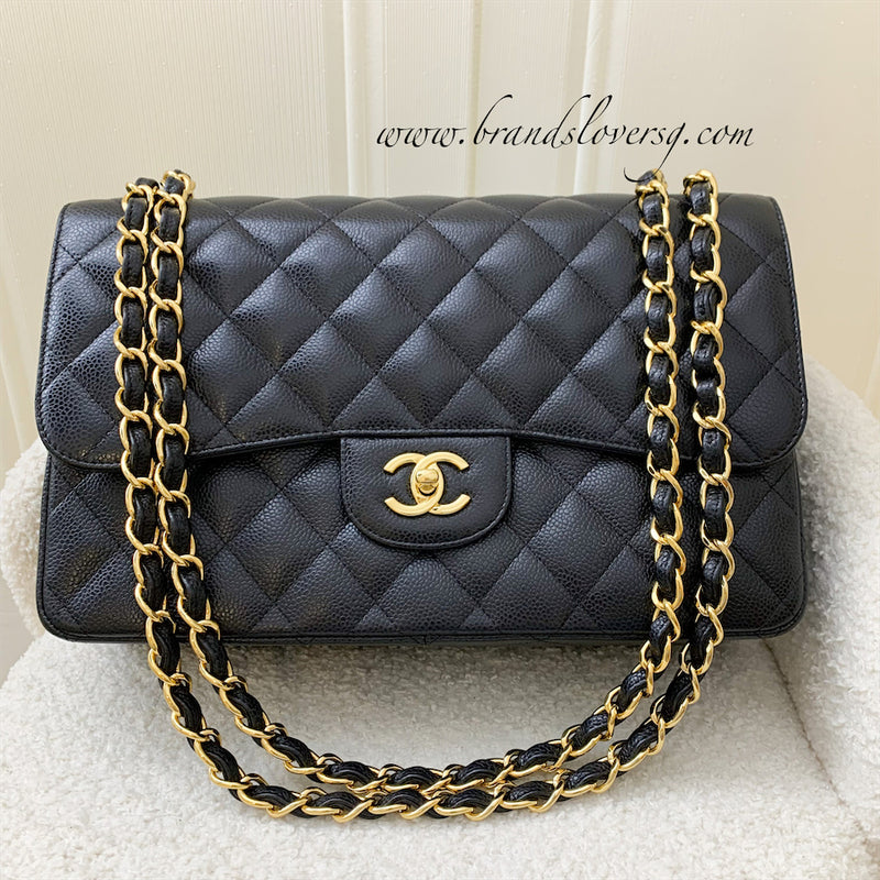 Chanel Jumbo Classic Flap CF in Black Caviar and GHW