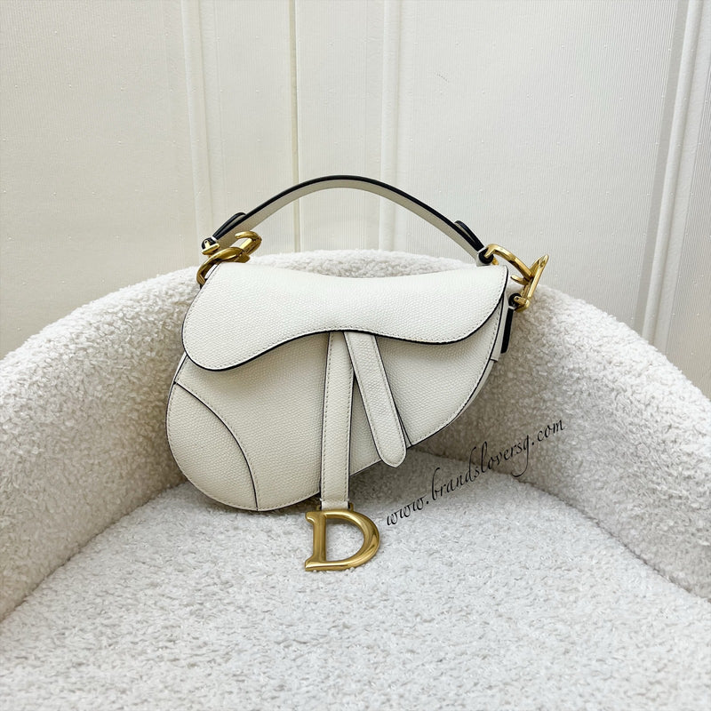 Dior Mini Saddle Bag In White Grained Calfskin and AGHW (Model: M0447CWVG)