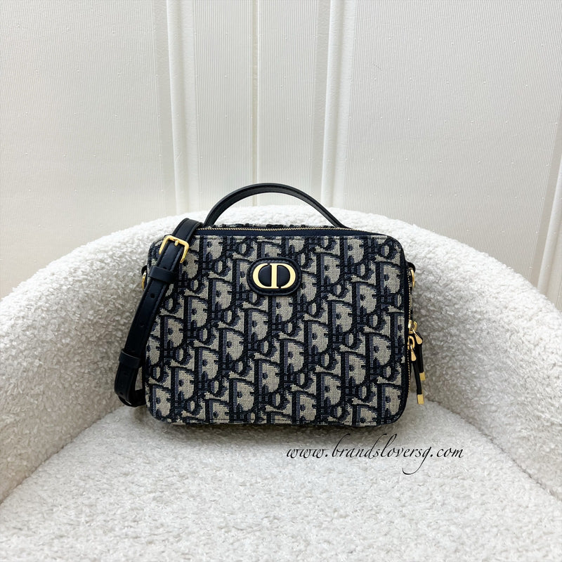 Dior 30 Montaigne Box Vanity Bag in Blue Oblique Canvas and AGHW (Model: S2141UTZQ)